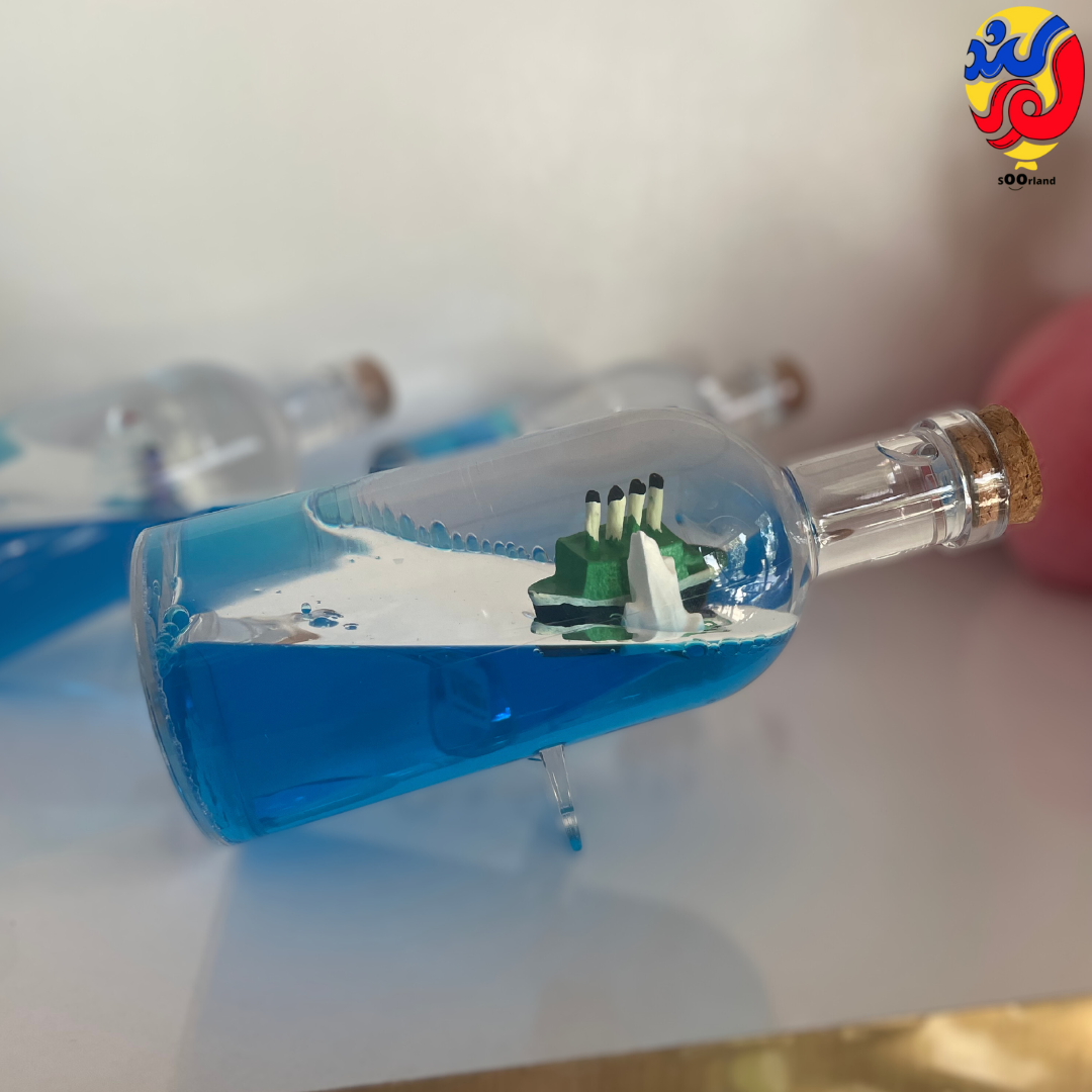 دکوری بطری دکوراتیو کشتی  و کوه یخ شناور