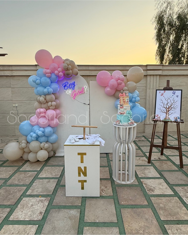 اجرای دکور بادکنک آرایی در کاشان -تعیین جنیست در کاشان